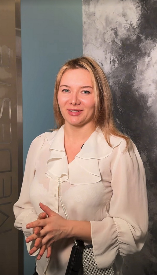 Стэлла, блогер